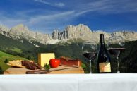 Pranzo in vetta con vista, la proposta di fine estate dell’Hotel Lamm di Castelrotto